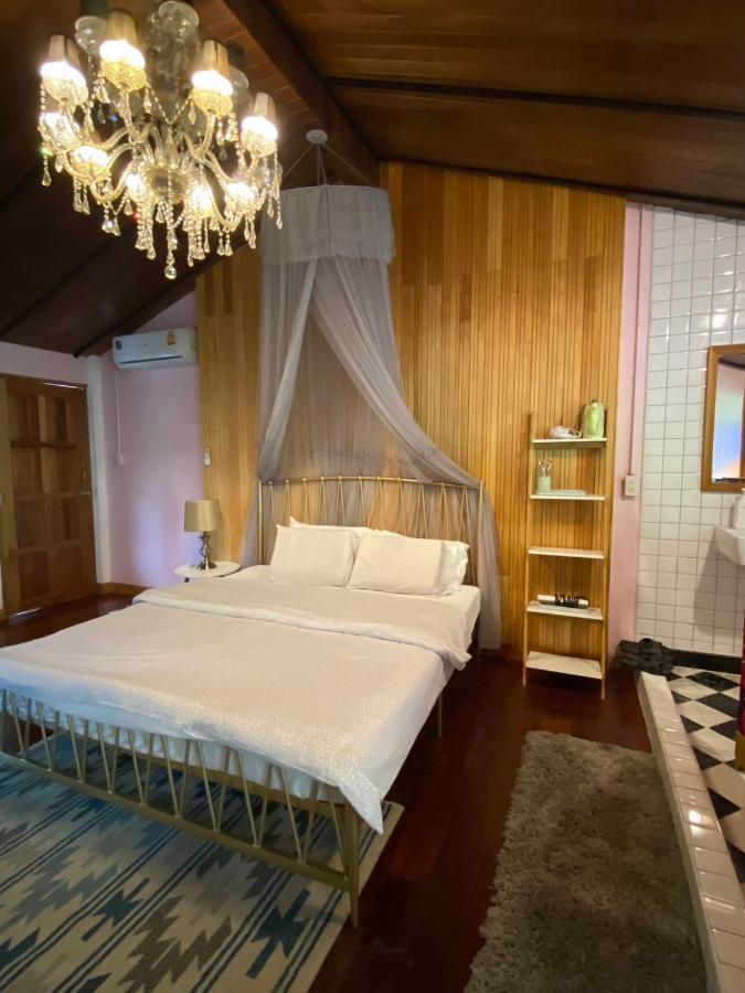 T-House Bkk 2Floors Near Bts With Swimming Pool And Free Wifi Hotel Bangkok Kültér fotó