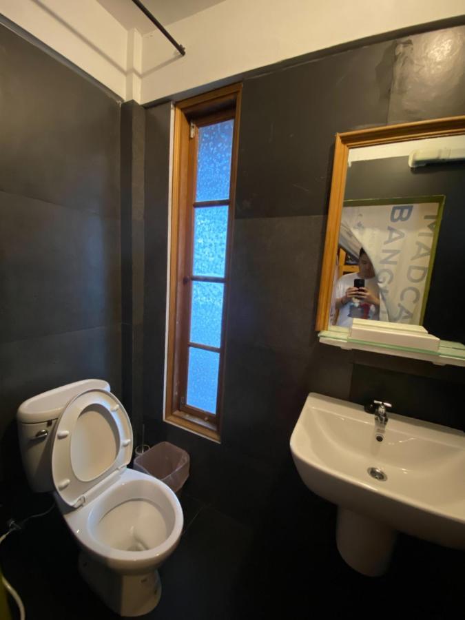 T-House Bkk 2Floors Near Bts With Swimming Pool And Free Wifi Hotel Bangkok Kültér fotó
