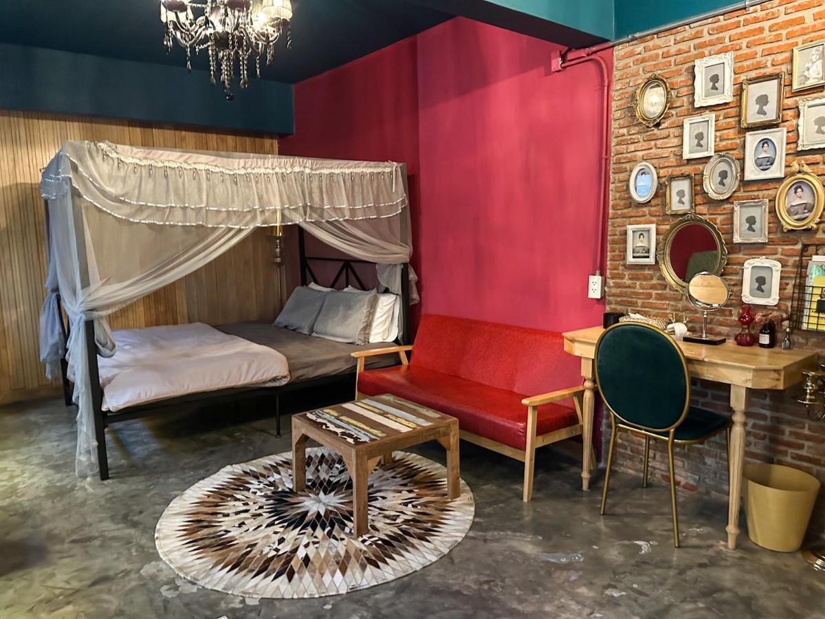T-House Bkk 2Floors Near Bts With Swimming Pool And Free Wifi Hotel Bangkok Kültér fotó