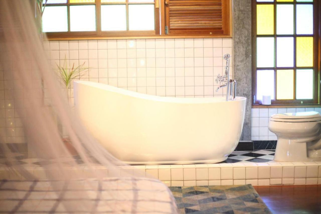 T-House Bkk 2Floors Near Bts With Swimming Pool And Free Wifi Hotel Bangkok Kültér fotó
