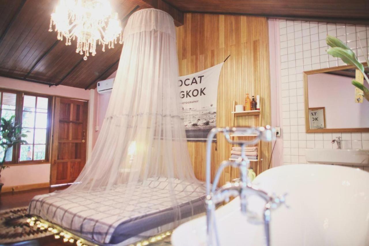 T-House Bkk 2Floors Near Bts With Swimming Pool And Free Wifi Hotel Bangkok Kültér fotó