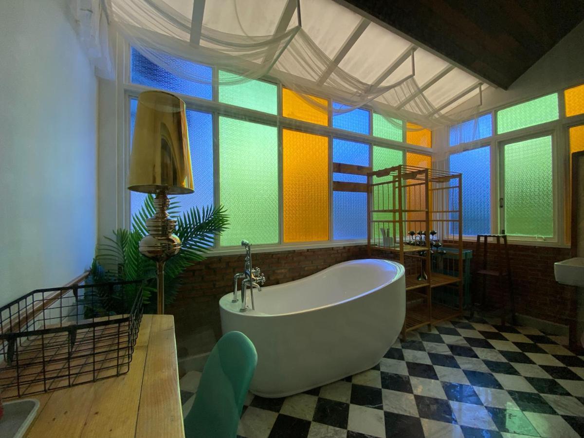 T-House Bkk 2Floors Near Bts With Swimming Pool And Free Wifi Hotel Bangkok Kültér fotó